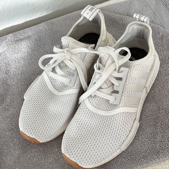 adidas Originals NMD R1 Sneaker - Picture 2 of 4